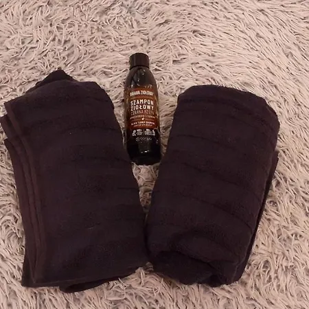 Appartement A Beautiful Two-room Art-apartment With A Large Bathtub Smart Tv 100 Channel Netflix Very Fast Internet 600mbs1gbs For 1-3 Guests *